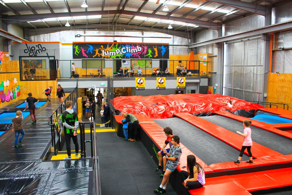 Bag Jump Jump and Climb